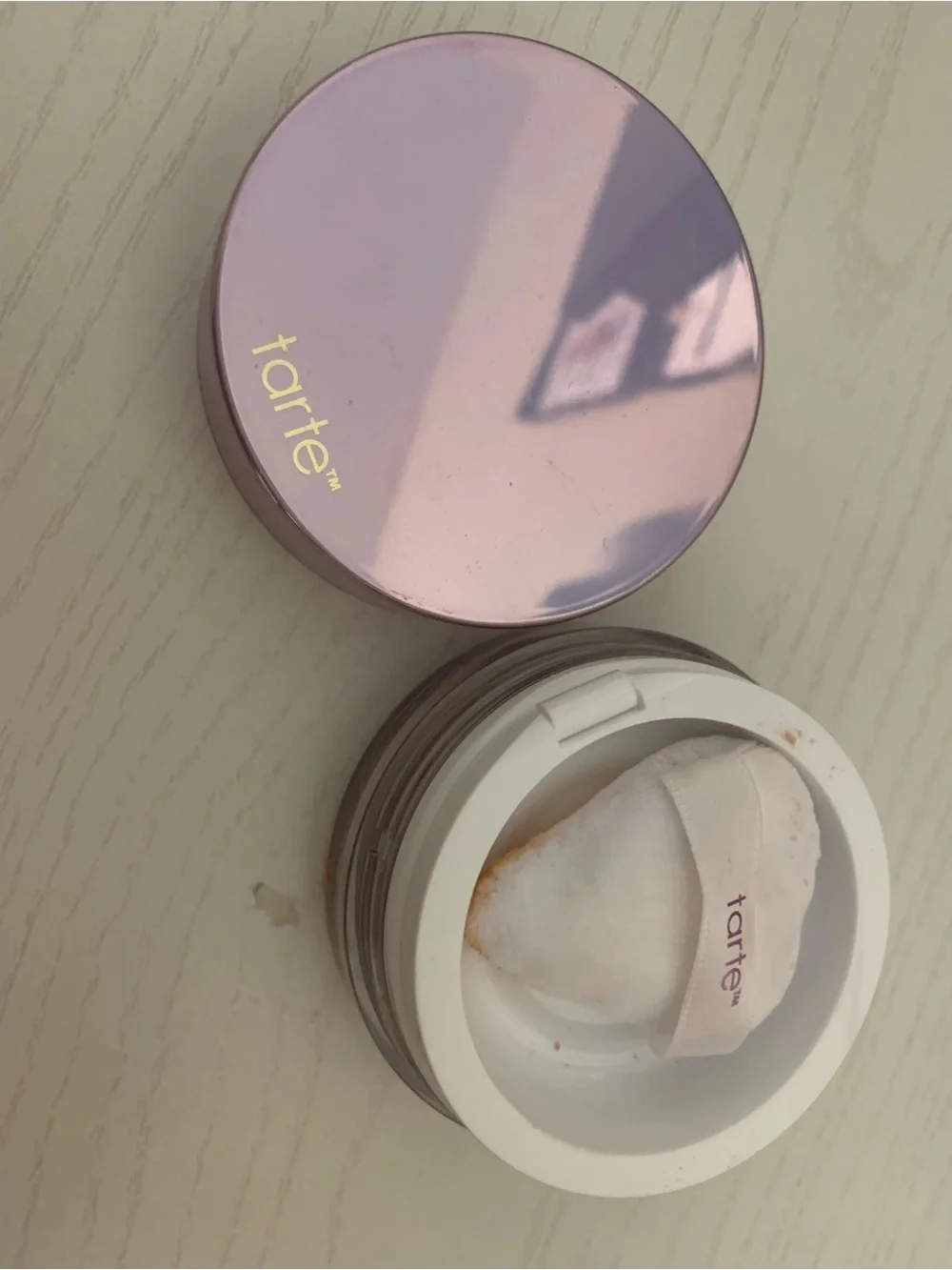 tarte Creaseless Setting Powder - Plum with Rose Gold Details